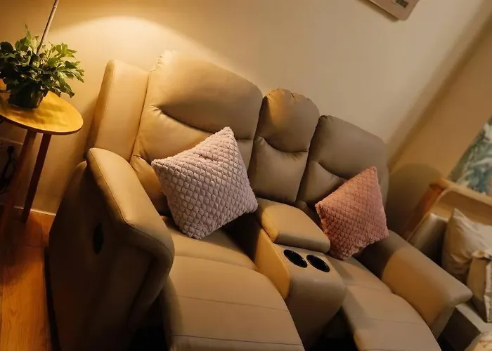 Aparthotel Private Cinema Staycation Recliner Pool With Jacuzzi Manila
